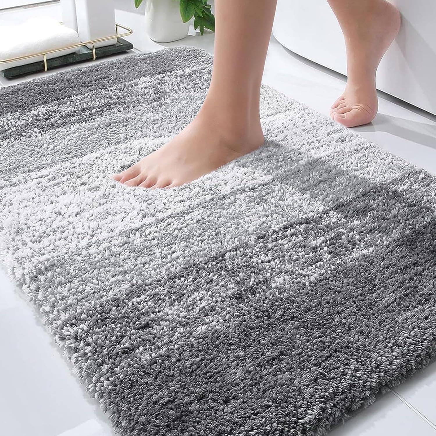 OLANLY Microfiber Bath Rug, 30 x 20 in
